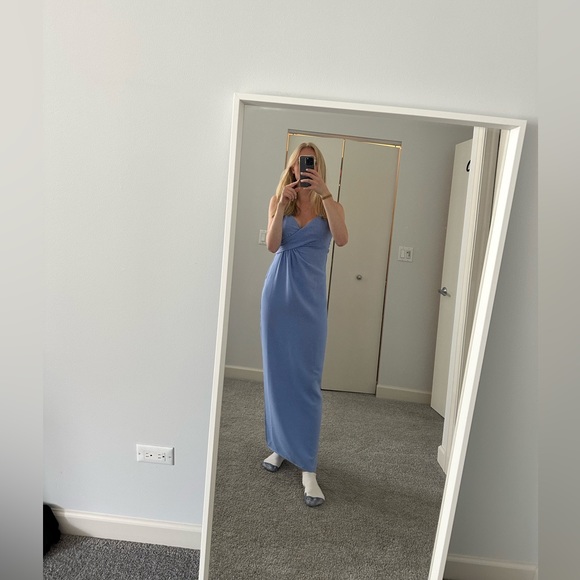 Revolve NBD Saanvi Gown Size Small - Picture 5 of 5